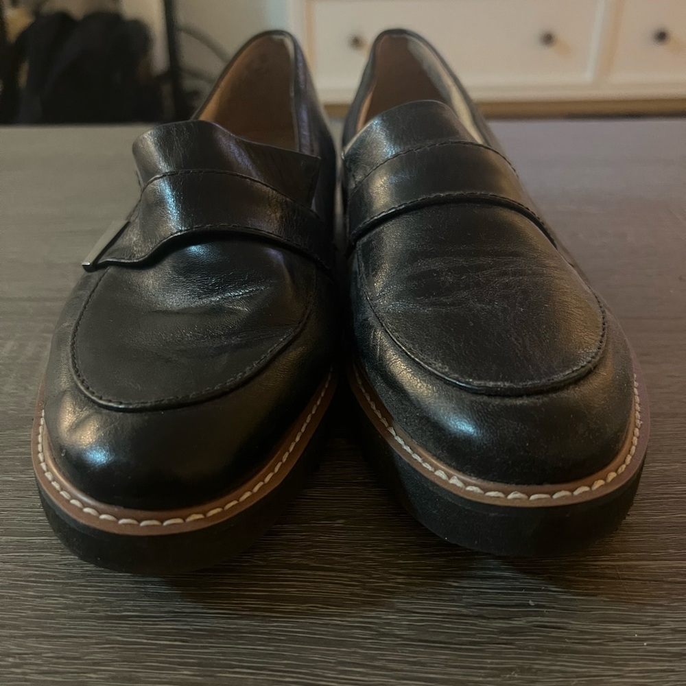 Naturalizer Black Leather Flats with Penny Keeper Strap